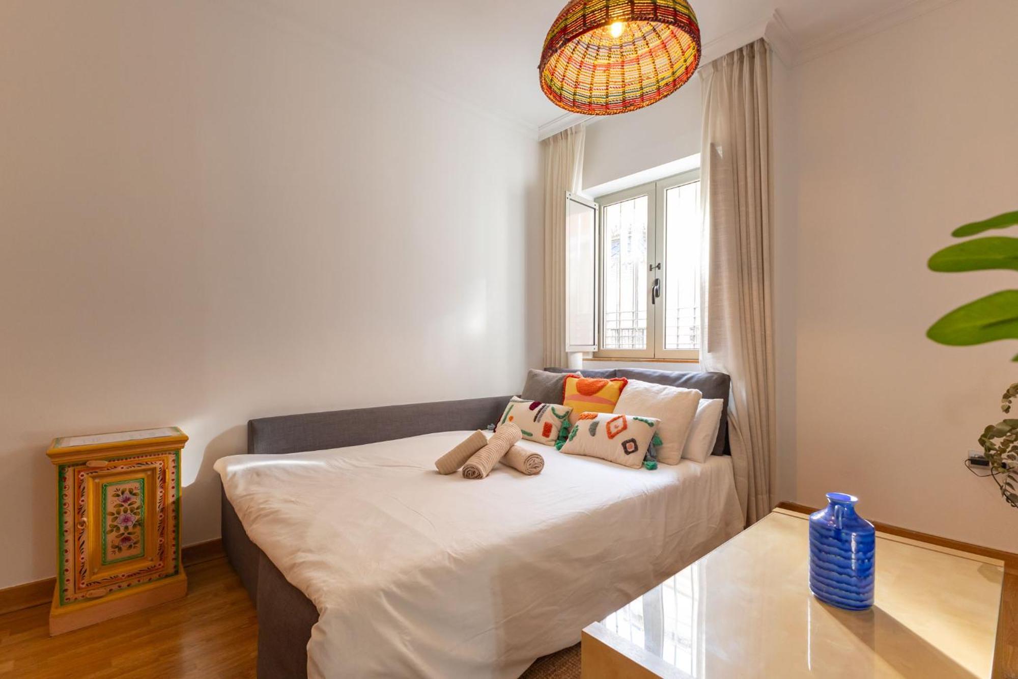 Charming Apartment At San Bernardo Neighborhood By Ocityzen Seville Luaran gambar