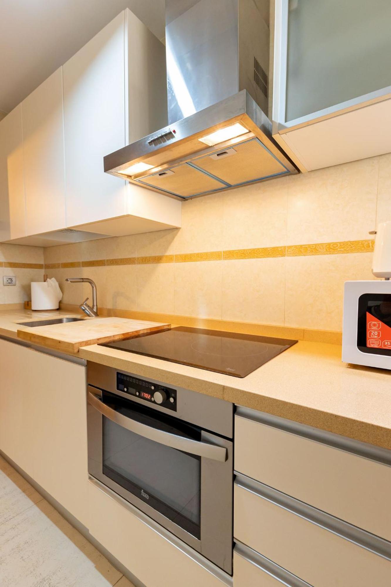 Charming Apartment At San Bernardo Neighborhood By Ocityzen Seville Luaran gambar