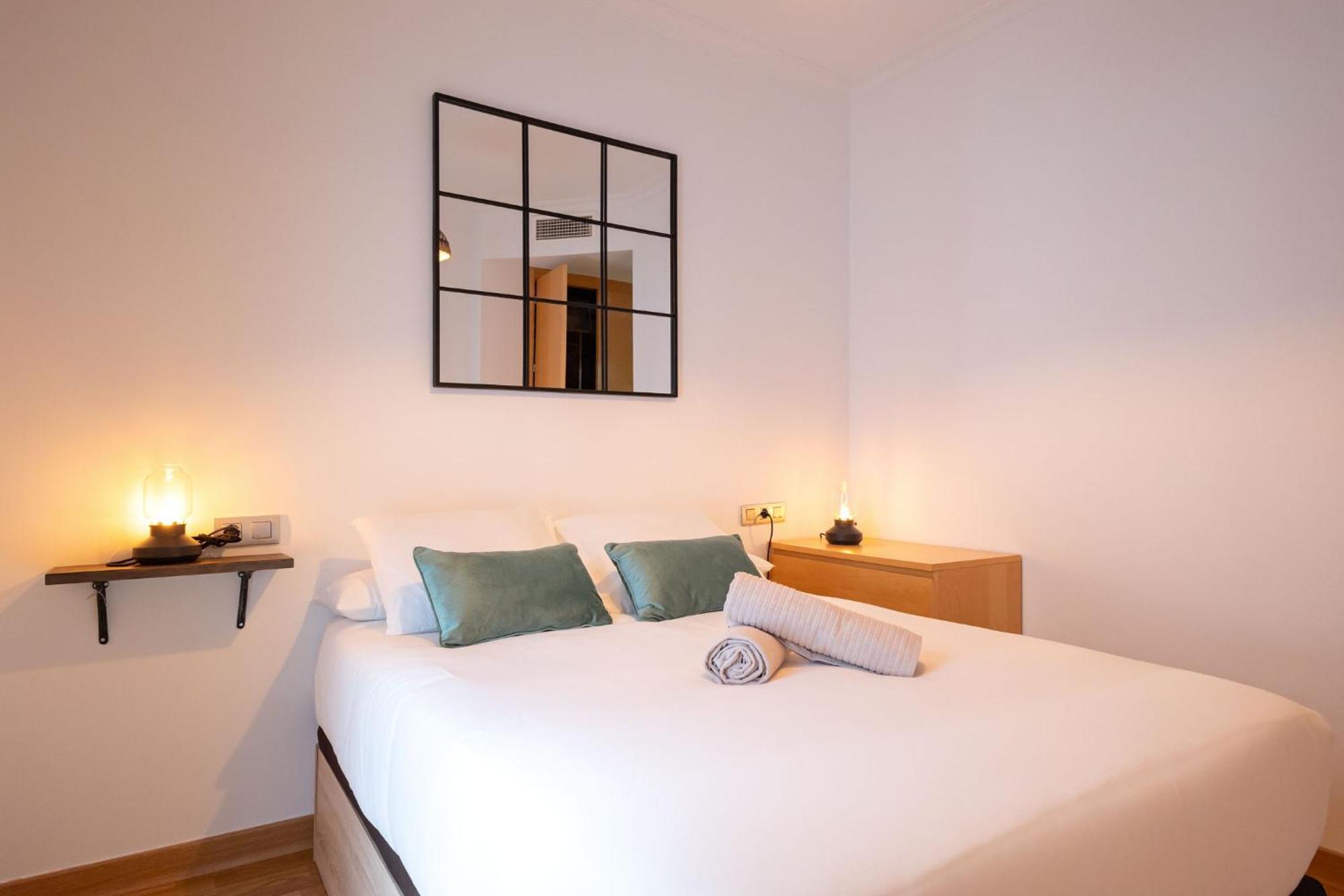 Charming Apartment At San Bernardo Neighborhood By Ocityzen Seville Luaran gambar